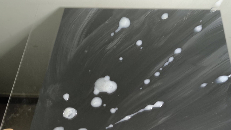 LolaCD: कमशॉट के साथ स्प्रे को हवा दे रही है