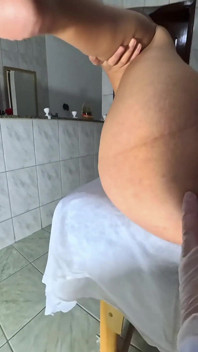 The Little Blind Went to the Gynecologist and Had Orgasms in Her Anus.