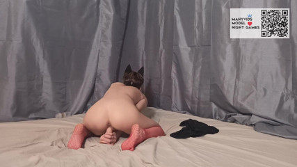 Night Games: Moje oblíbené dildo mě znovu přivádí k orgasmu