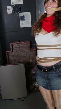 Cowgirl Mina