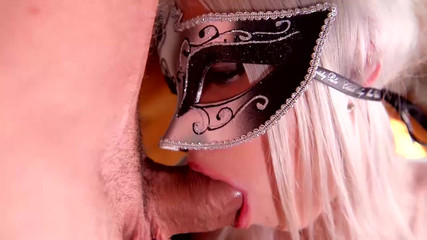 Anal lover: 그녀의 후장 깊숙이 따먹히는 완벽한 엉덩이 18살