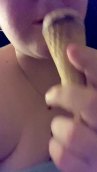Bbwbootyful фанат просить лизати морозиво