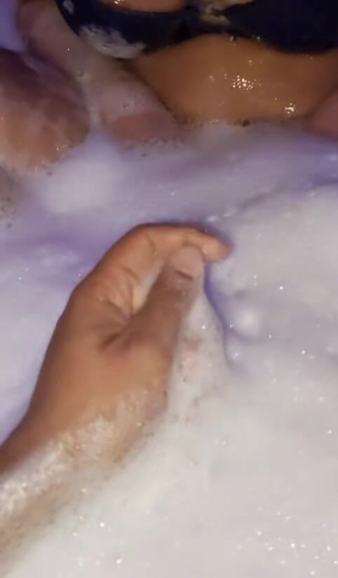 Six my and wife: Arab Shower Fuck