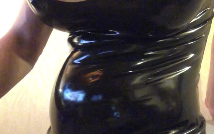 Be Greedy: Nữ tu latex với bộ ngực to pt.2