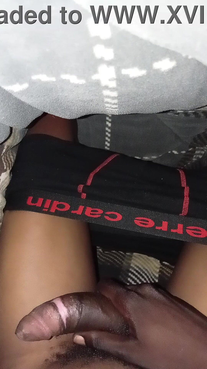 Black Bongs: Sexy Masterbating Alone BBC in Bedroom