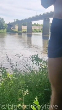 A Helping Hand for a Student with a Big Dick in Public-everyone Can See It, Lots of Cum!