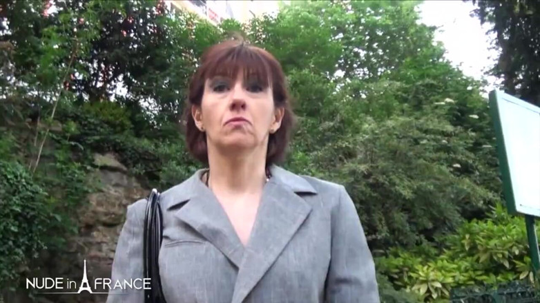 Nude in France: Greedy cougar real estate agent gets her ass pounded to...