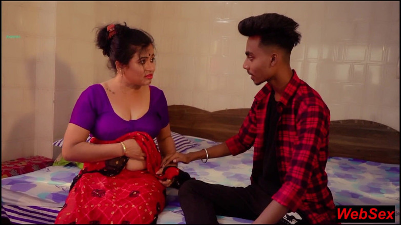 WebSex Premium: College Boy Fucks New Maid Bhabhi Alone at Home! Hindi...