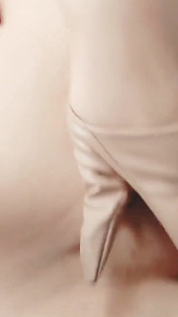 Nacktes arya grander selfie-video
