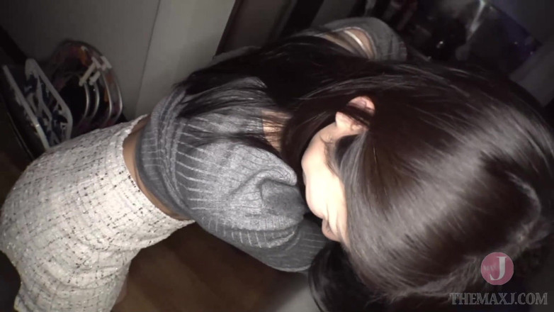 JAV Amateur: Quando l'interruttore erotico di 22anni si accende, è un'amante del sesso con...