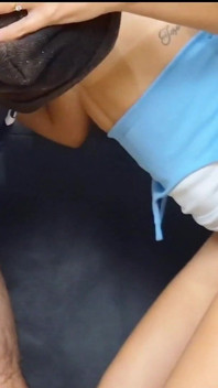 Wife Lets Strangers Cum Inside in Gloryhole!
