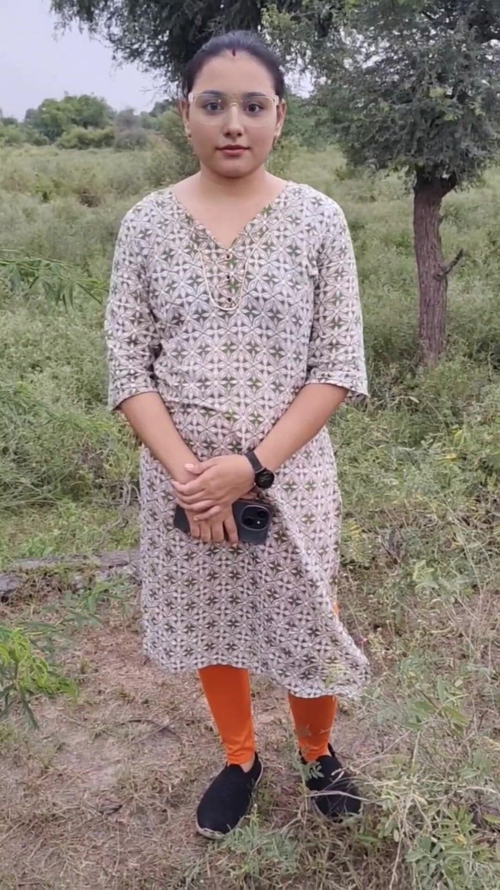 Khushboobhabi: Young Desi Indian Girl Left by Boy