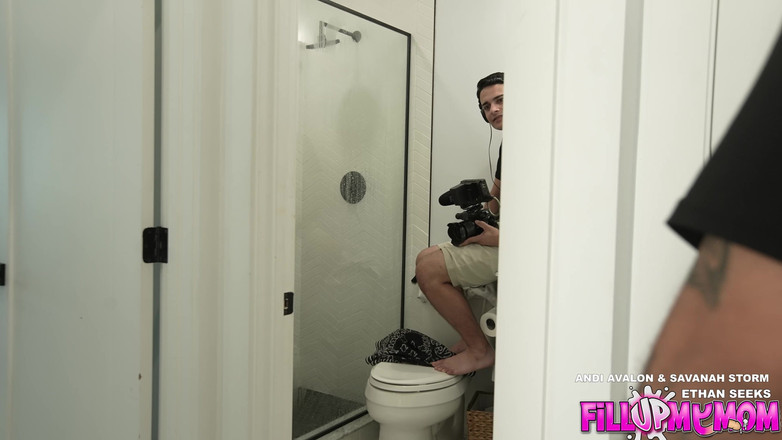 Fill Up My Stepmom: Bts pt1 - aynı anda 2 üvey anneden daha iyi bir şey yok