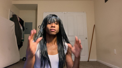 Karma Rainbow Smith D: Androgynous transvestiten-vers