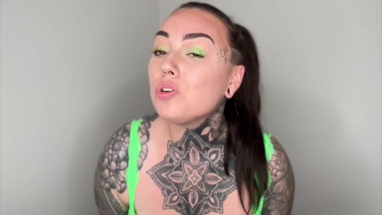 Miss Valentina: Stăpâna te face să câștigi în greutate