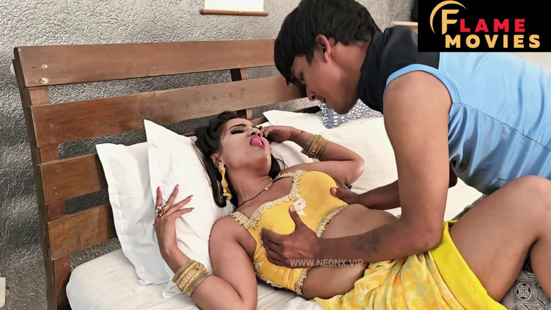 DesiHeat Studio: Pasangan india yang kalah kontrol dan di-doggy habis-habisan sampai mengelabui...