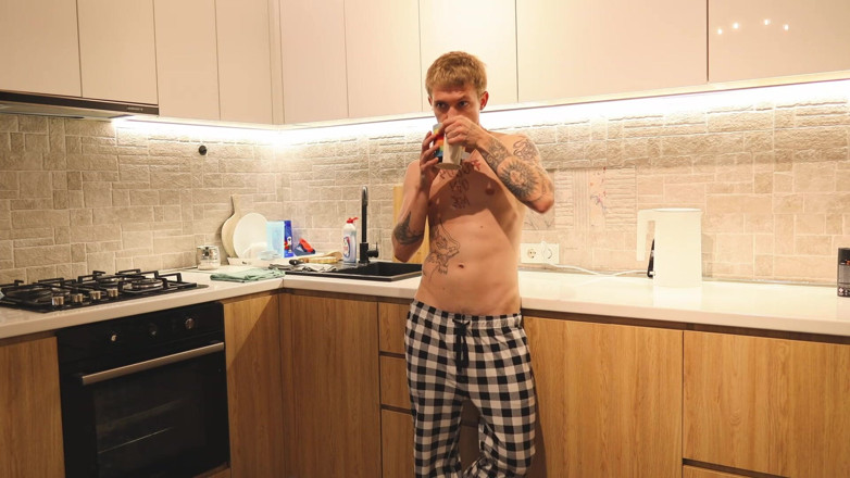 Max Gen: I Caught My Roommate Fingering His Ass in the Kitchen...