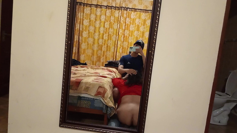 Moo DBOXXX: Zralá křesťanka miluje sání mého ptáka, byla na mě závislá...