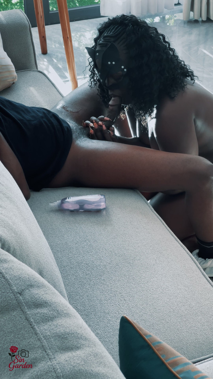 BBW queens: Buena chica recibiendo un poco de polla dura