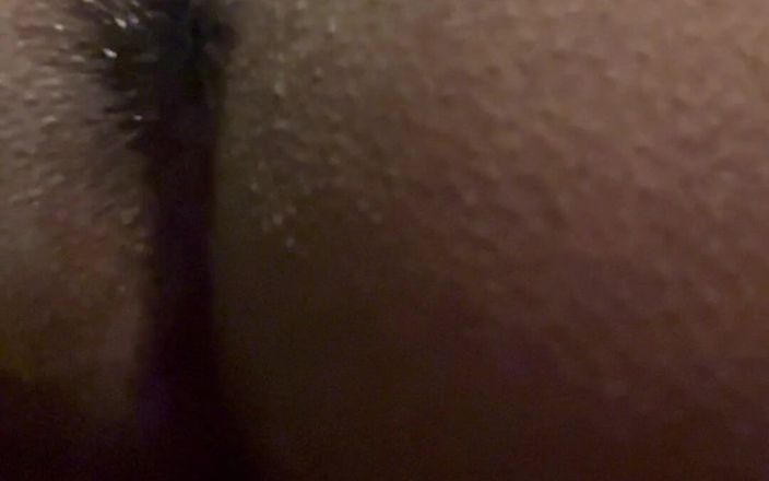 SunnyDelight304: Grapschende muschi kann squirting nicht widerstehen