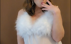 Nikki Nevada: Ayo main game reindeer bareng si cewek nakal santa paling...