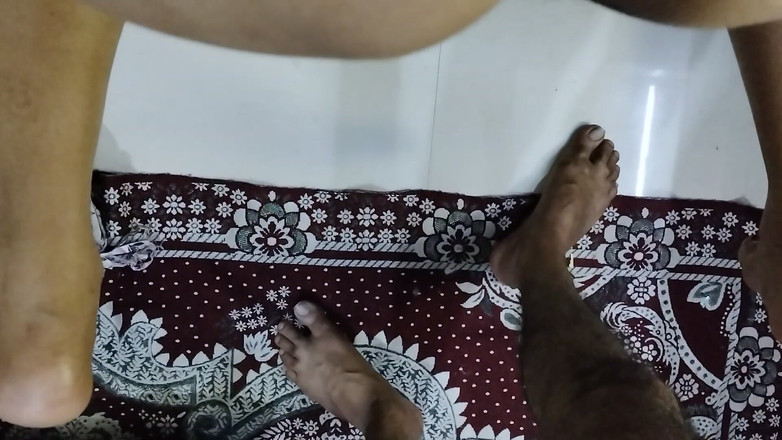 Anar Kali: 2: a delen sexig bhabhi knullar suger sin styvfar