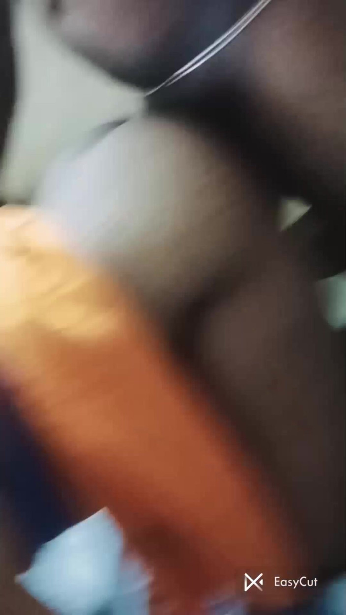 Pickup maami: Sopir akting menikmati pelanggan