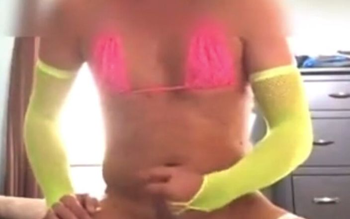 Orlandi480: Vidéo précoce, travesti et chevauche d’énormes godes