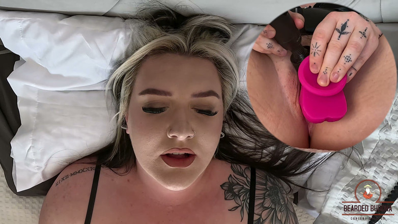 Bearded Buddha: Tattooed BBW Solo Masturbation Georgie Winters Wand and Dildo Real...