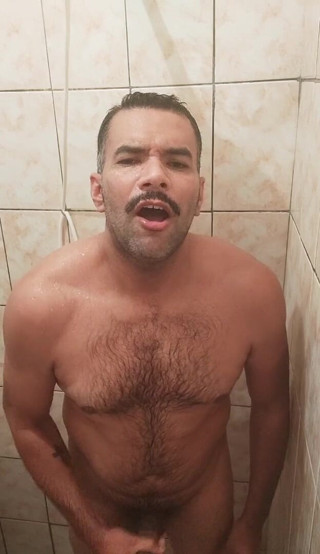 Thiagu hunter 35: Angry and horny handjob