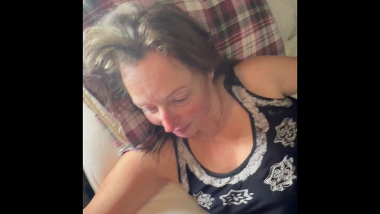 Bonewizzard69: 骨头女郎合集，热辣人妻拍摄并讲述并表演更多