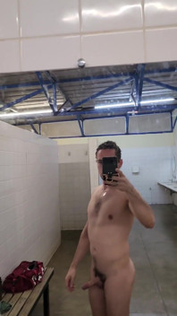 Mirroring Dick All Around