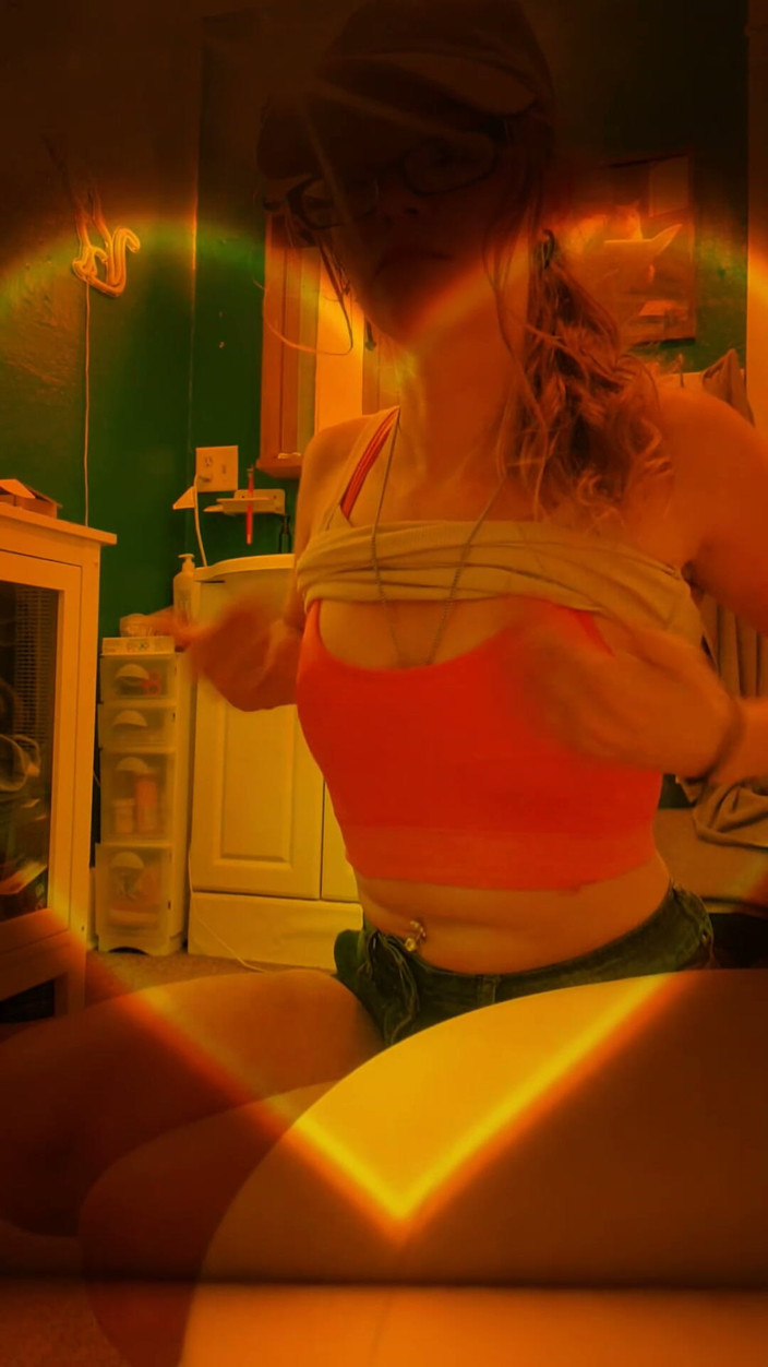 Summrbby: Tweak N Twakkin