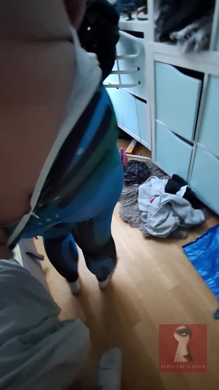 Hersecretlover: Sunt robo-matură sexy ta curvă: Strip Me, Cod gaura mea...