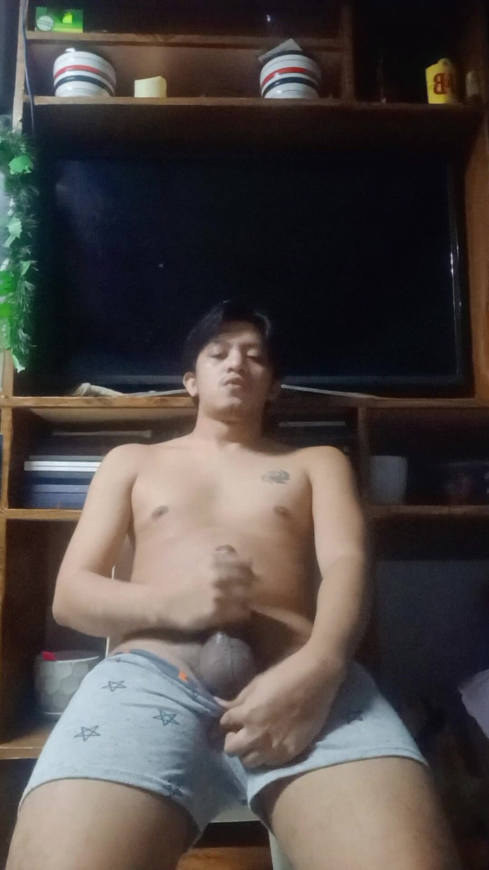 Rent A Gay Productions: Kraken - honění po škole