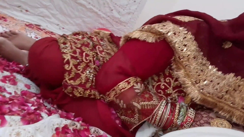 QueenbeautyQB: Indian Suhagrat Seks Malam Pertama