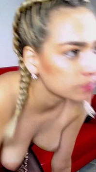 Hardcore Anal Fingering Show to a Whore