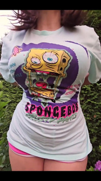 The Spongebob T-shirt Tittydrop Bouncing Boobs!