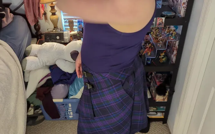Always Fun No Pants: CFNM Wife Locks up and Teases Naked Sub Husband