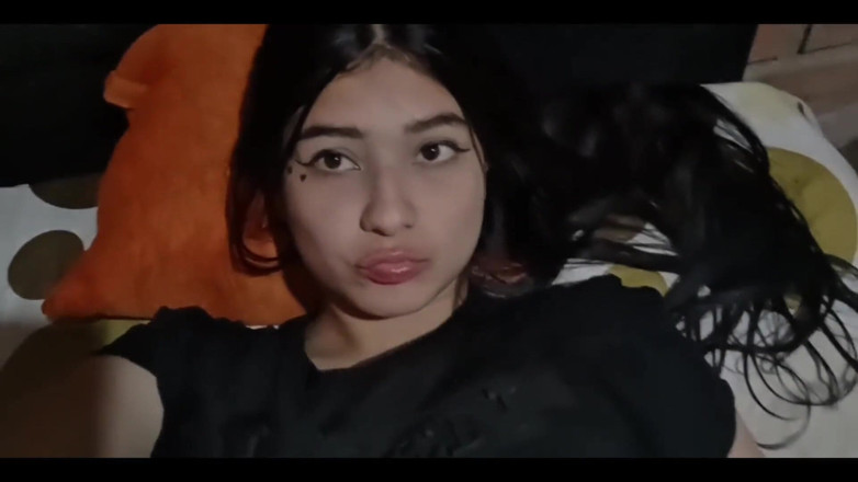 Yulieth Gomez: Amının yardımıyla borçtan daha hızlı kurtuluyor (gerçek ev yapımı)