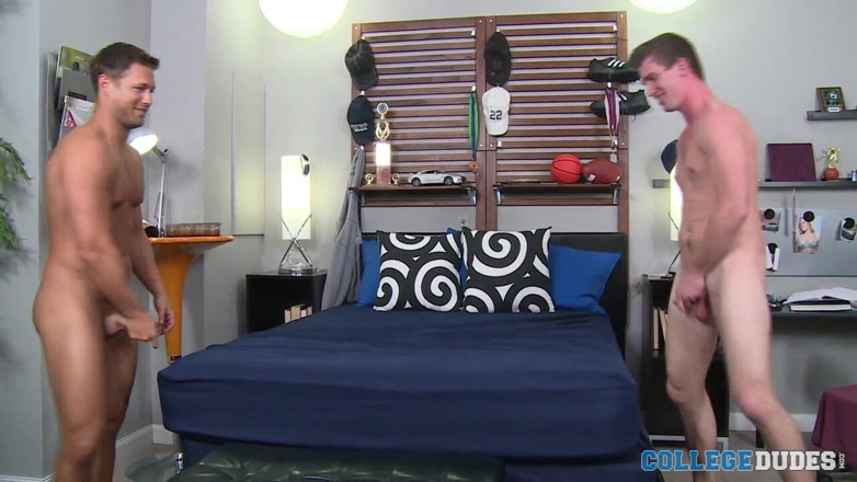 College Dudes: Bryan Cavallo se folla a Bobby Clark