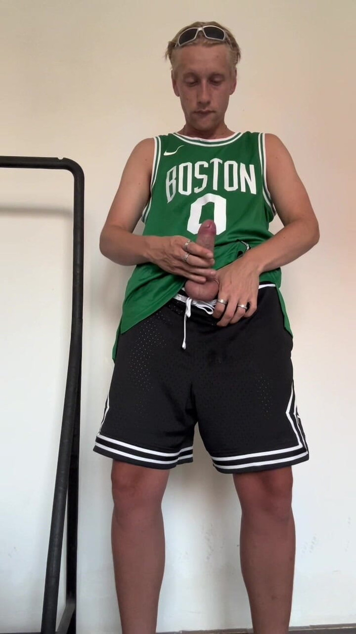 Axton Drake: Blond Basketball Bro Gets Horny