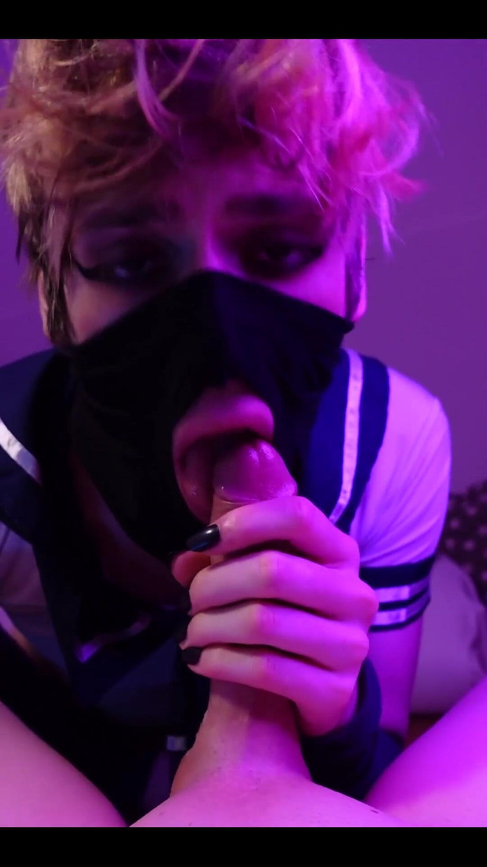 Trappybae: Zeit für einen heißen blowjob!