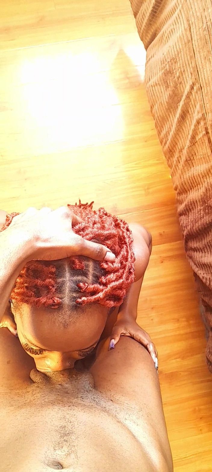 SEXXY-DAISY: Хардкорний трах в горло і анальна пробка