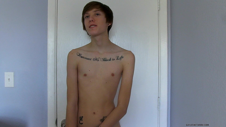 Teach Twinks: Intervievând noul băiat twink Nick