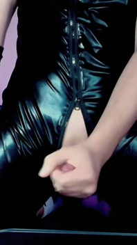 Cum-soaked Hand Job Fuels Wild Latex Dream