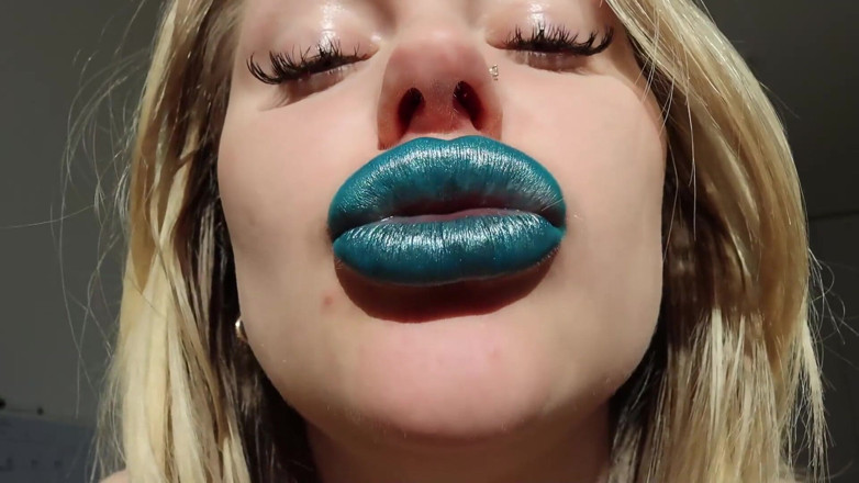 Goddess Misha Goldy: Магия моих синих блестящих губ! АСМР, ИНСТРУКЦИЯ ПО ДРОЧКЕ!