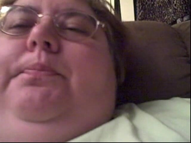 BBW nurse Vicki adventures with friends: Fetiche erucándose para ti!