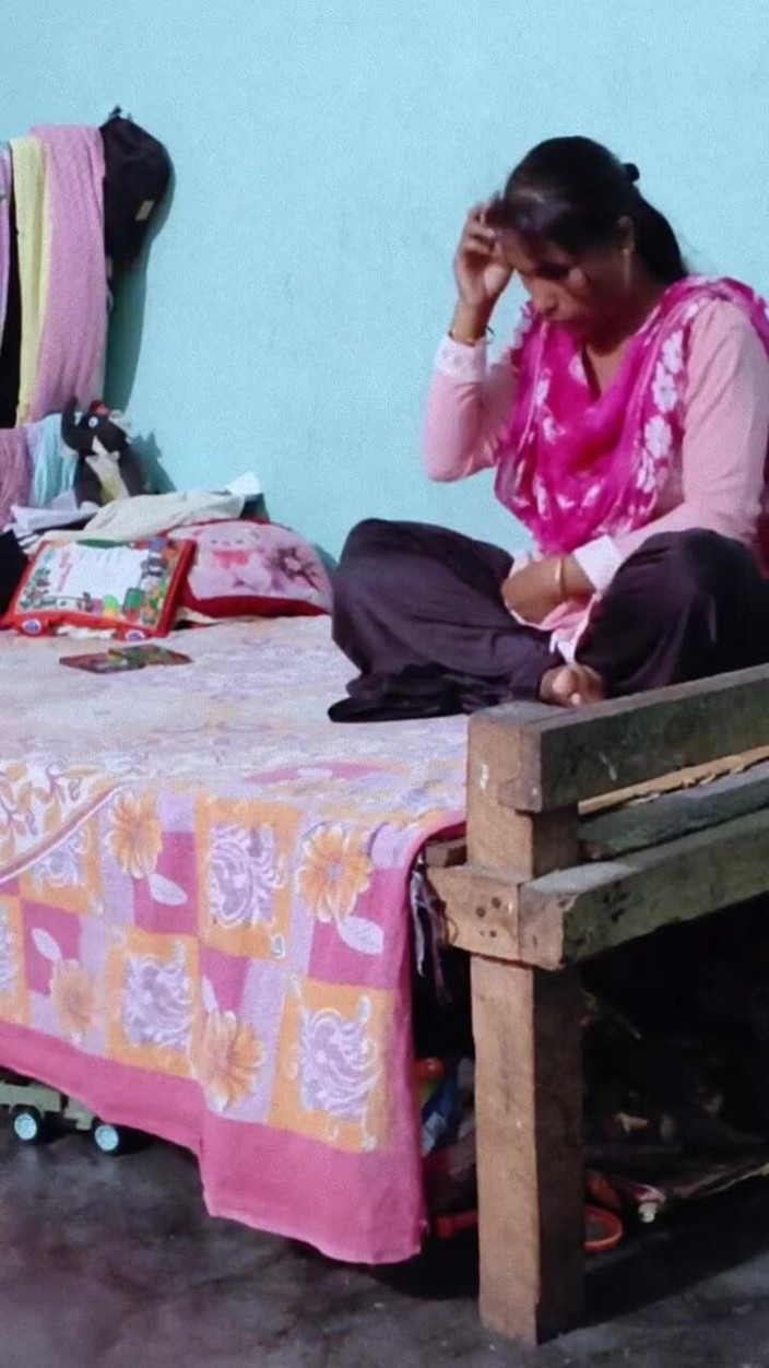 Amina begum: Desi: grande pau grande mamilo possy