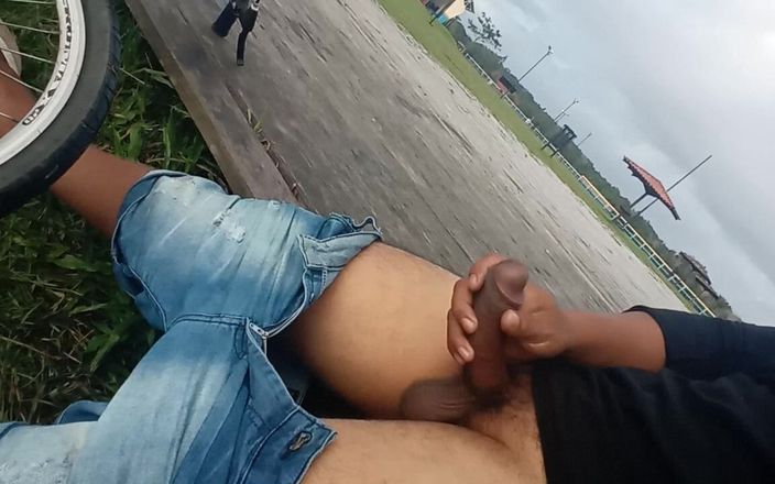 Giarlem slv: Masturbação